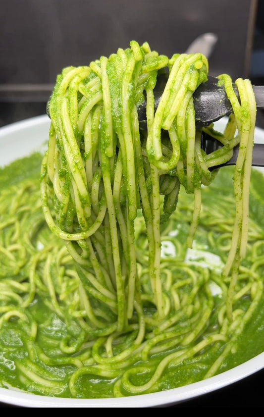 Spenótos tészta 🍝 - 10 perces gyors ebéd a rohanó hétköznapokra!