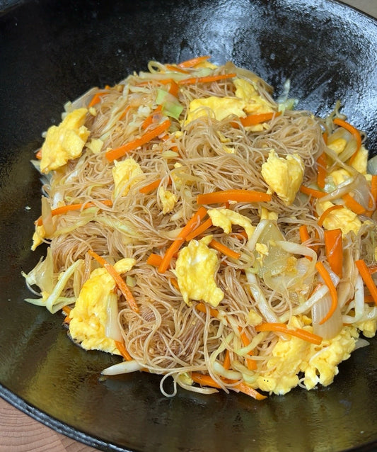 Tojásos pirított rizstészta 🍜