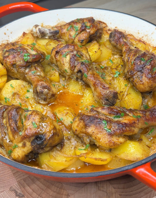 Omlós csirkecombok krumpliágyon 🍗
