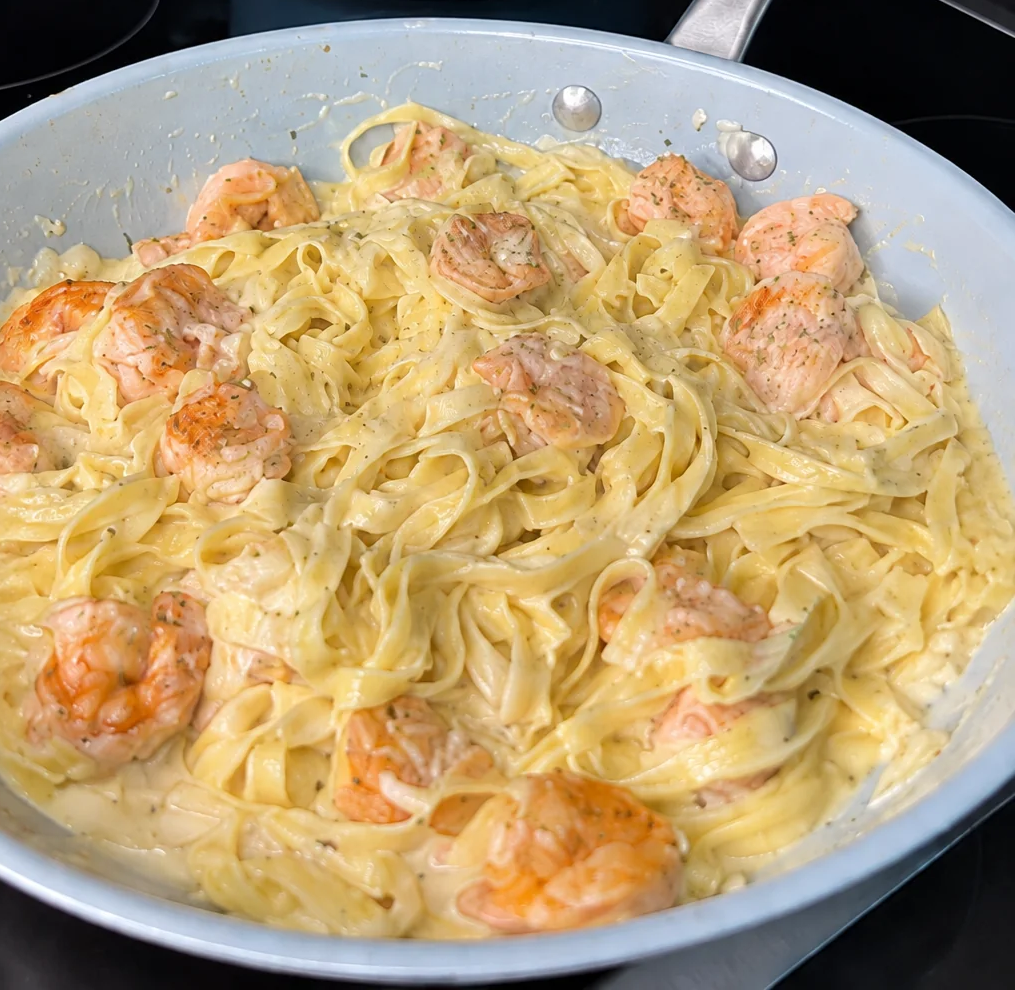 Krémes-fokhagymás garnélás tagliatelle 🦐🍝